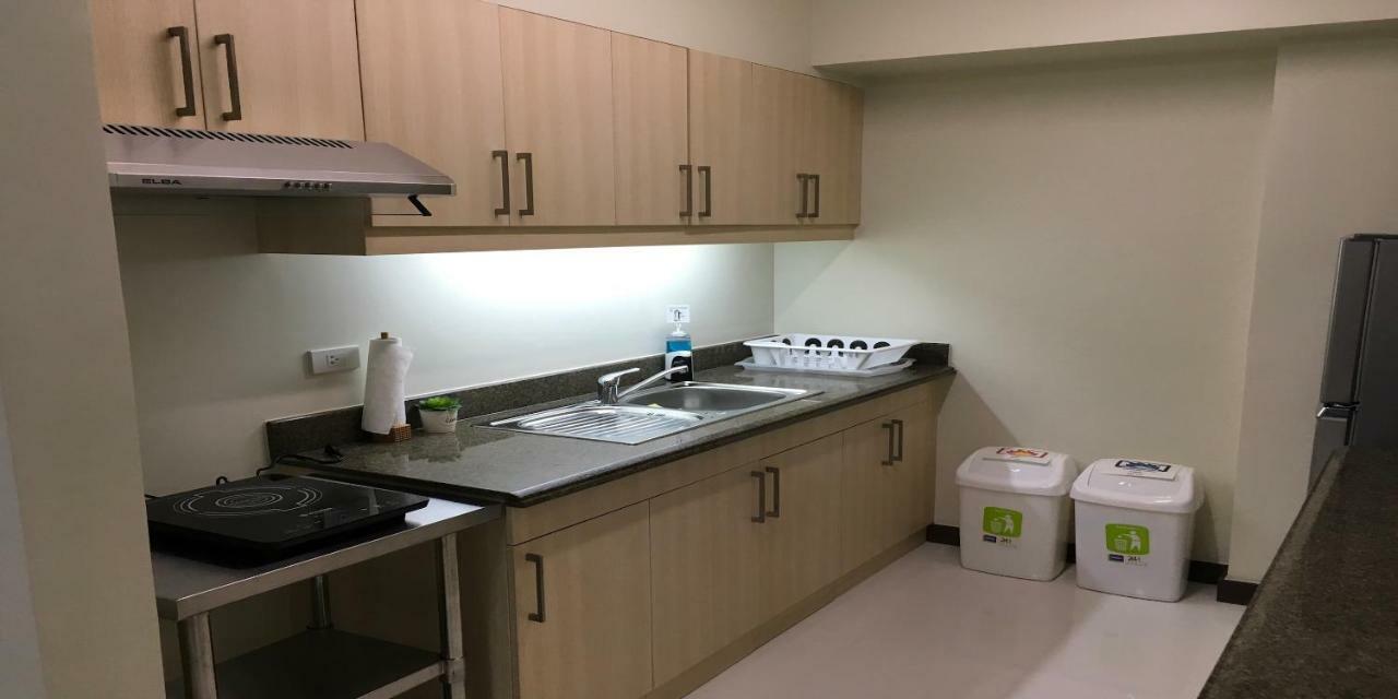 Viera Residence 마닐라 외부 사진